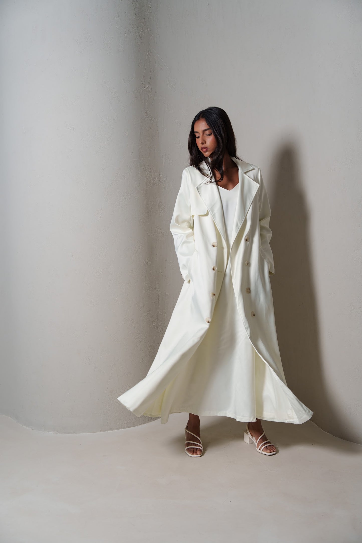 Crème Silk Long Blazer/Trench Set