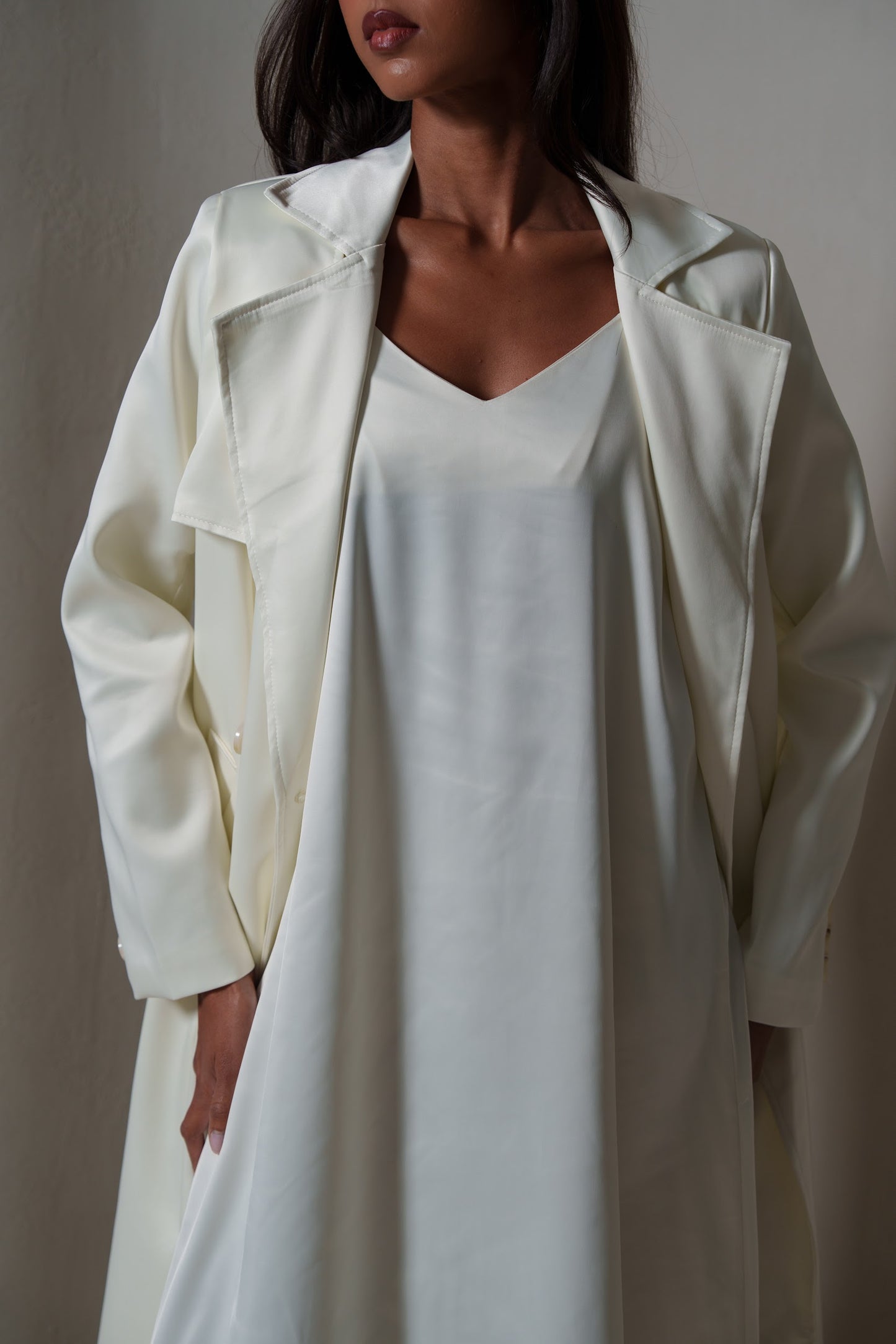 Crème Silk Long Blazer/Trench Set