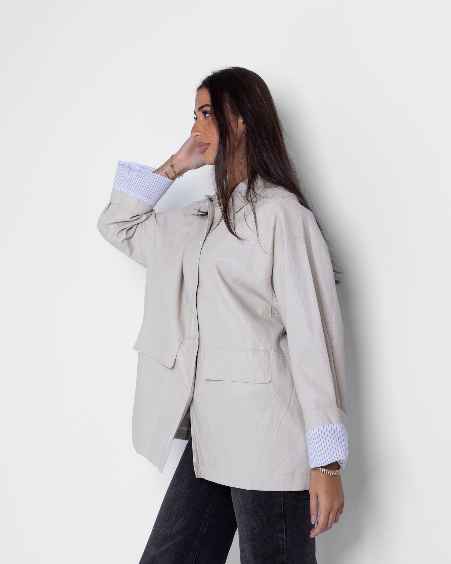 Collared Buttoned Jacket