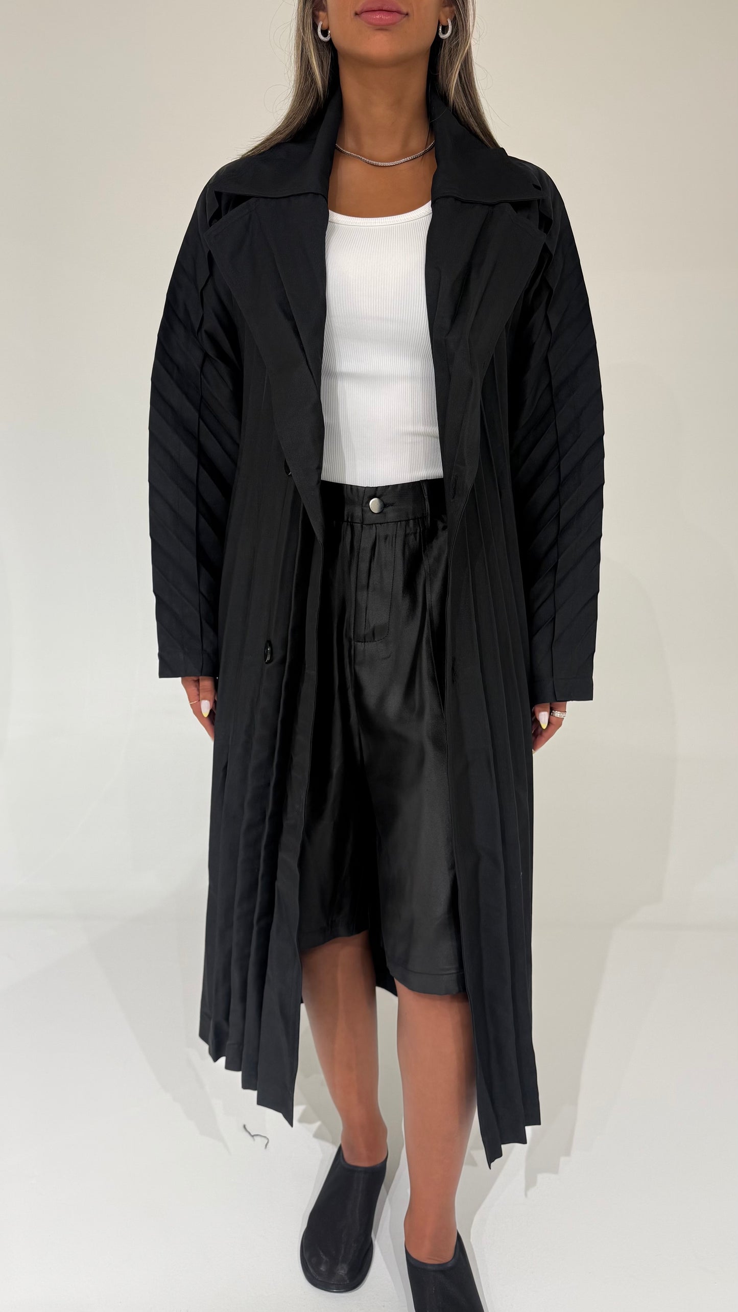 Wide Pleated Trench