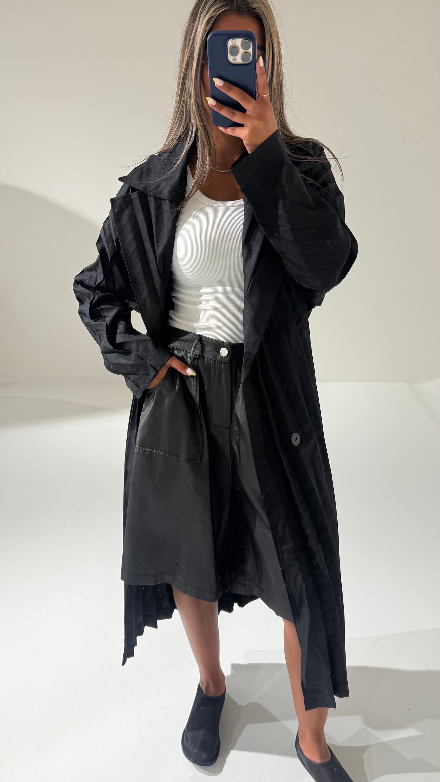 Wide Pleated Trench