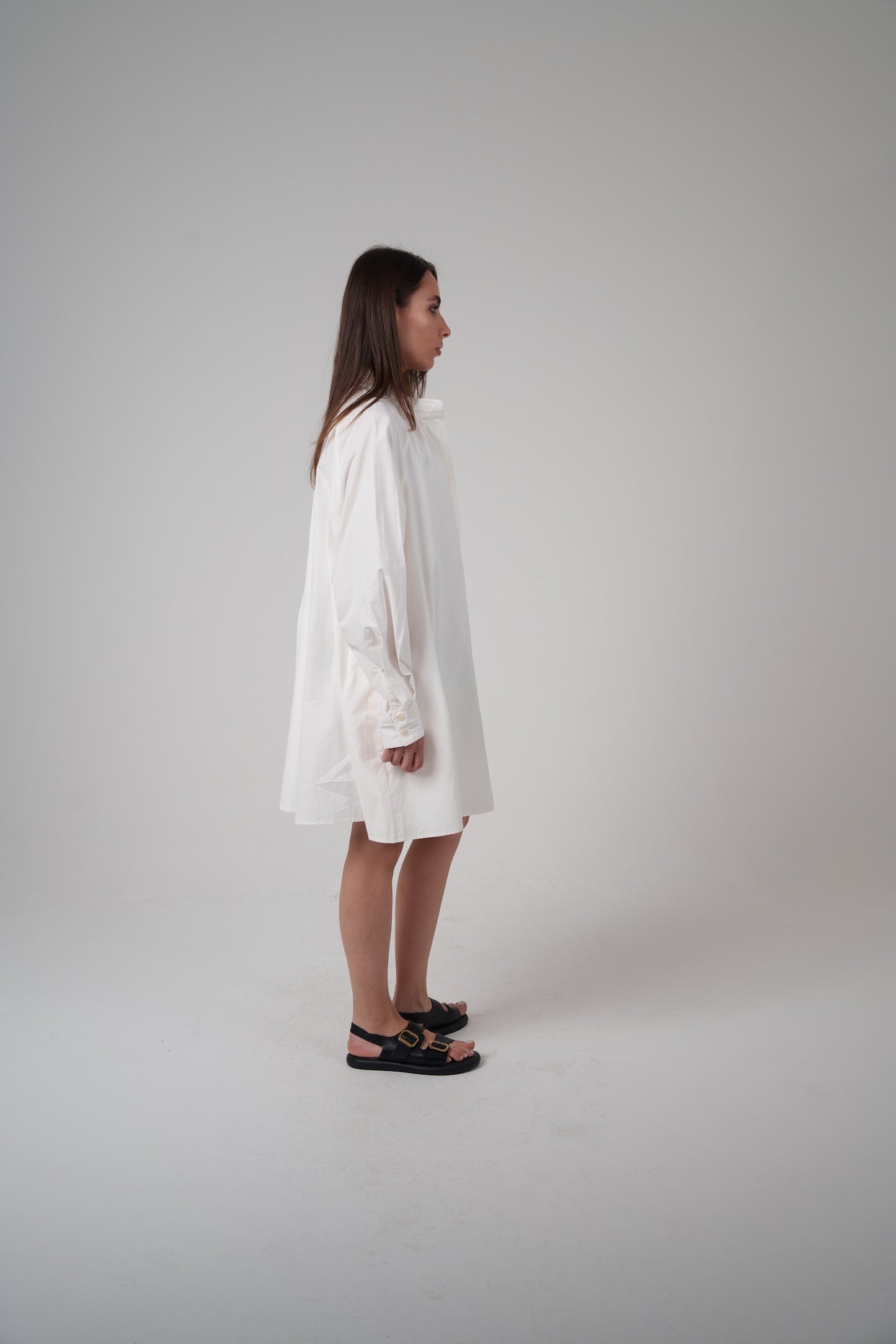 White Balloon-Sleeve Shirt Dress