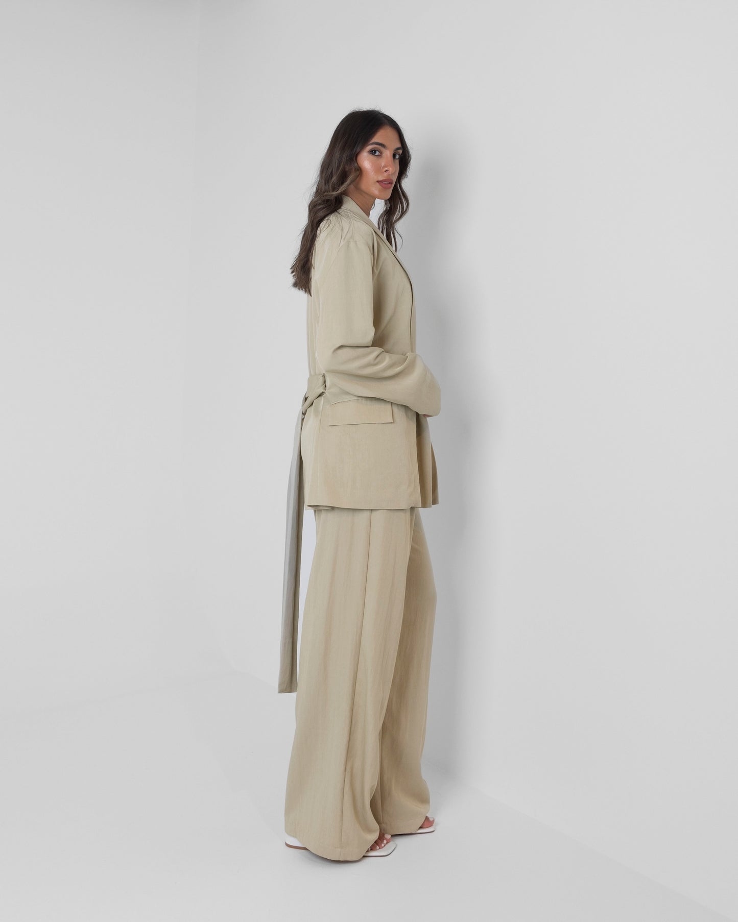 Beige Kimono-like Set