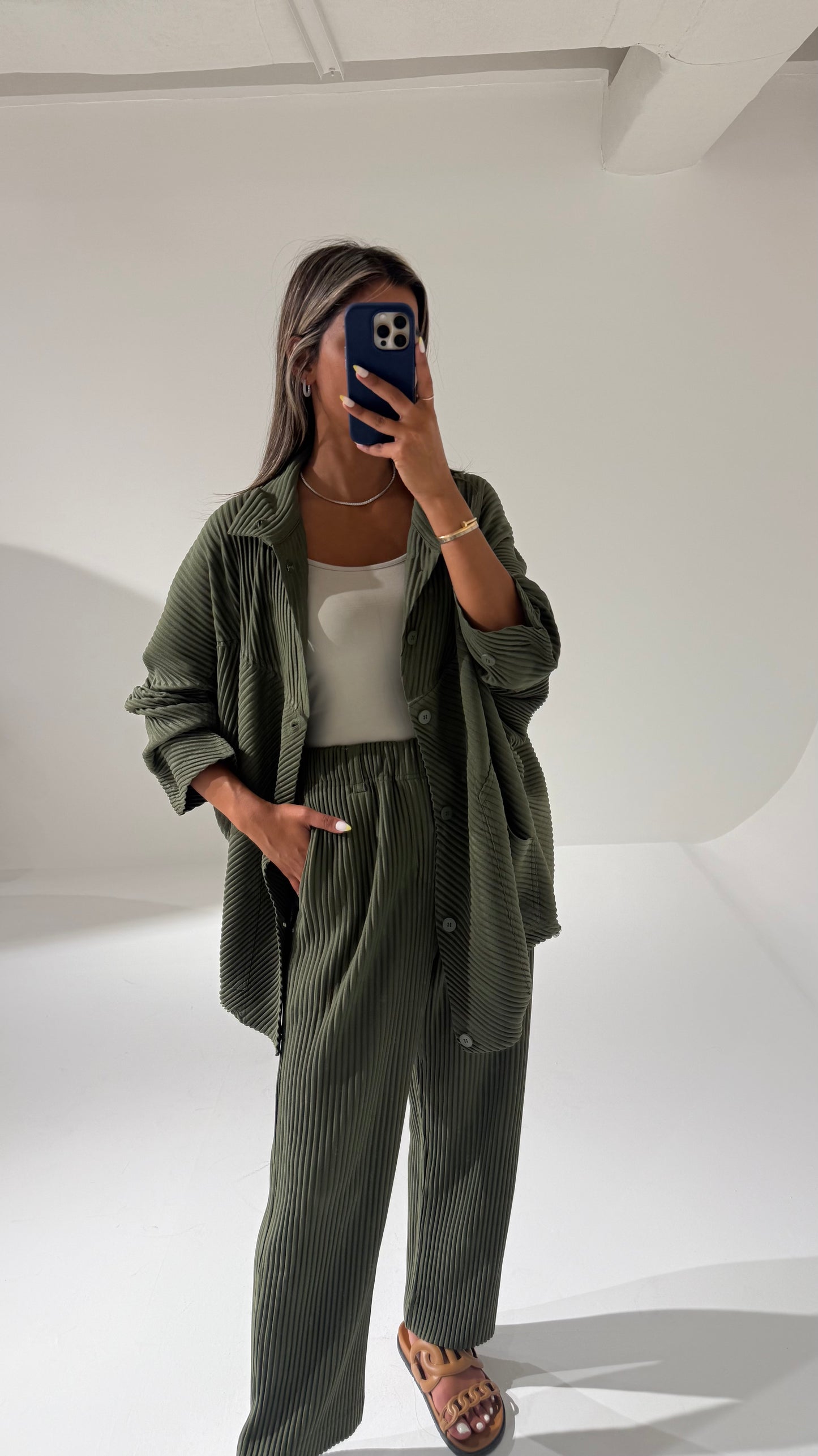 Pleated Set Bomber Style Set