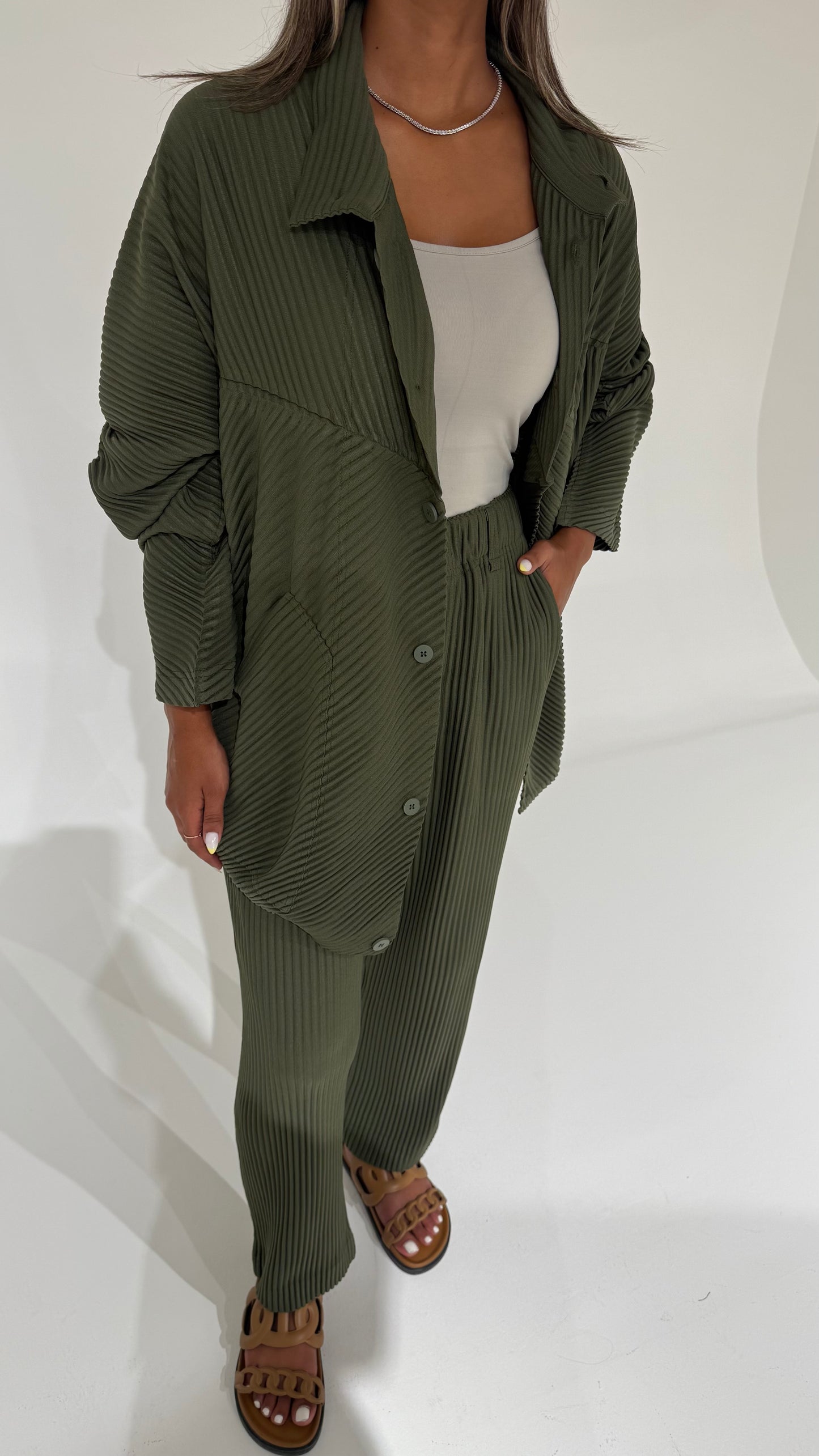 Pleated Set Bomber Style Set