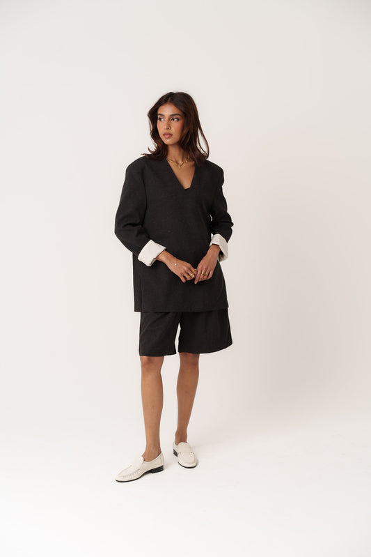 Black Set with White Sleeve Fold