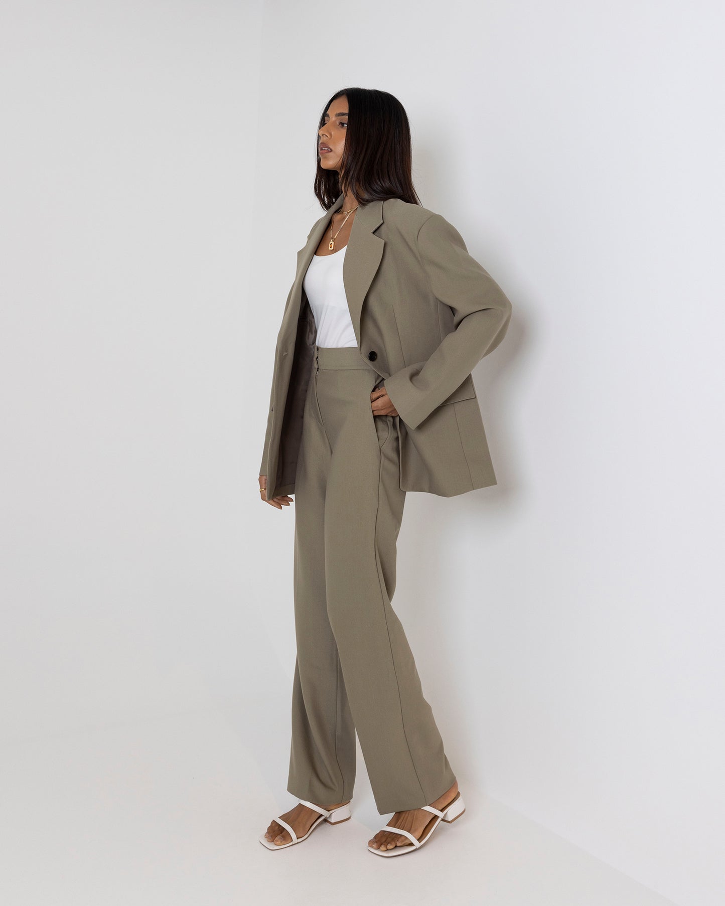 Bold Suit Set