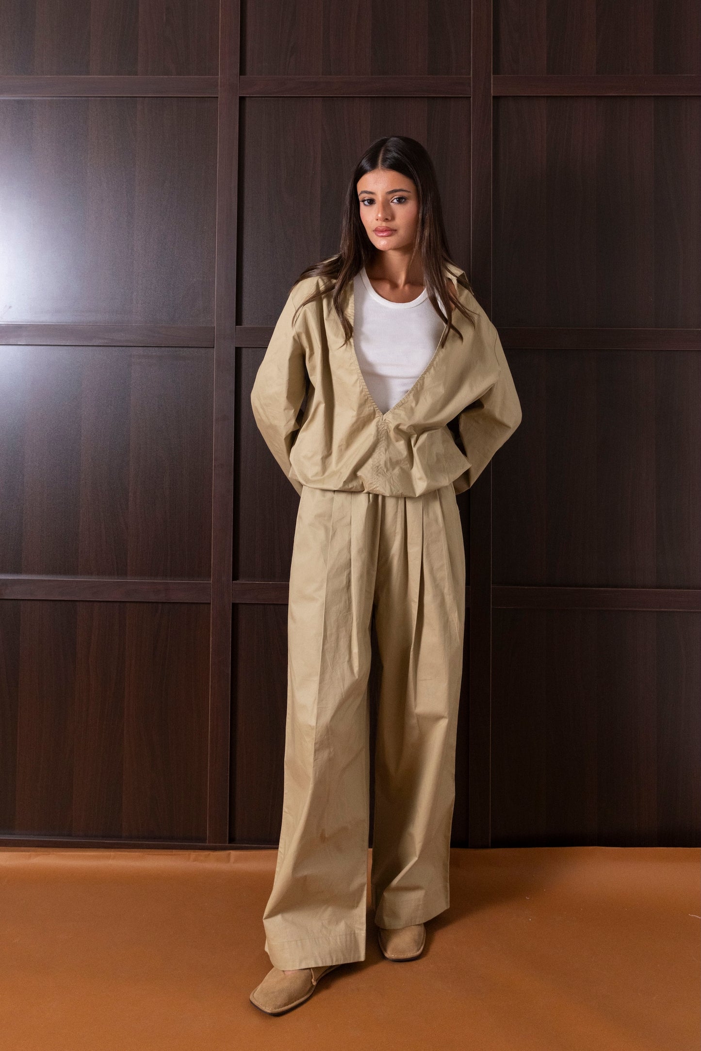 Beige Open Neckline Set with Inner Tank