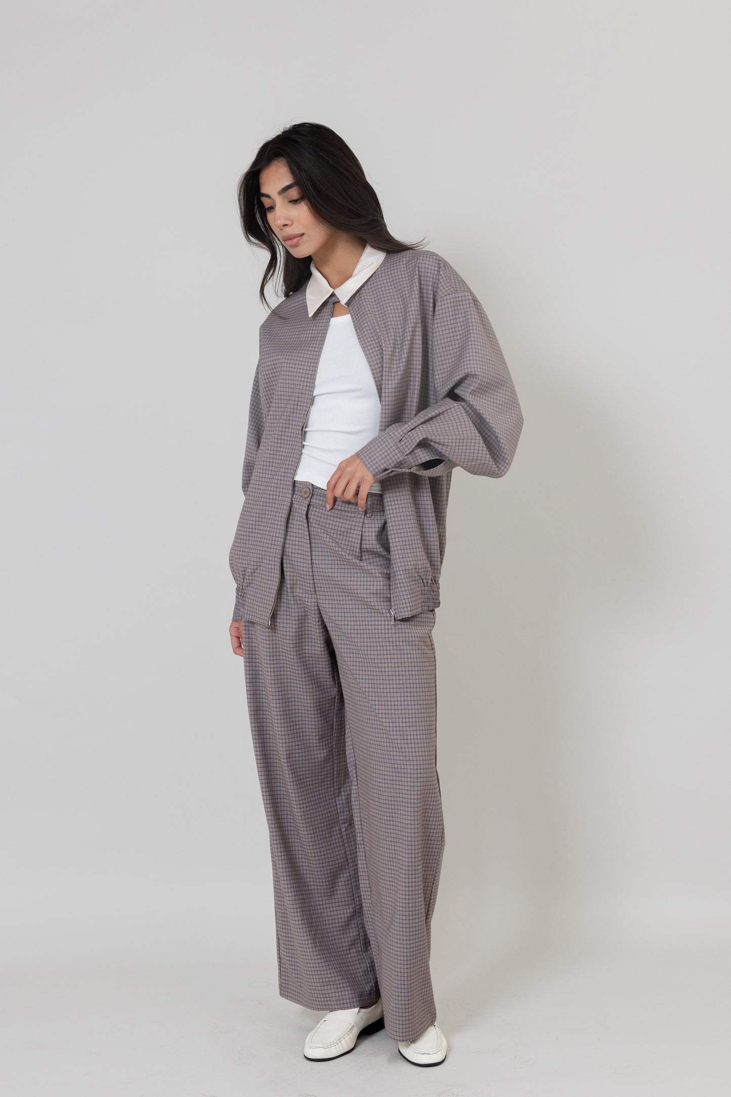 Dark Beige Plaid Set with White Collar