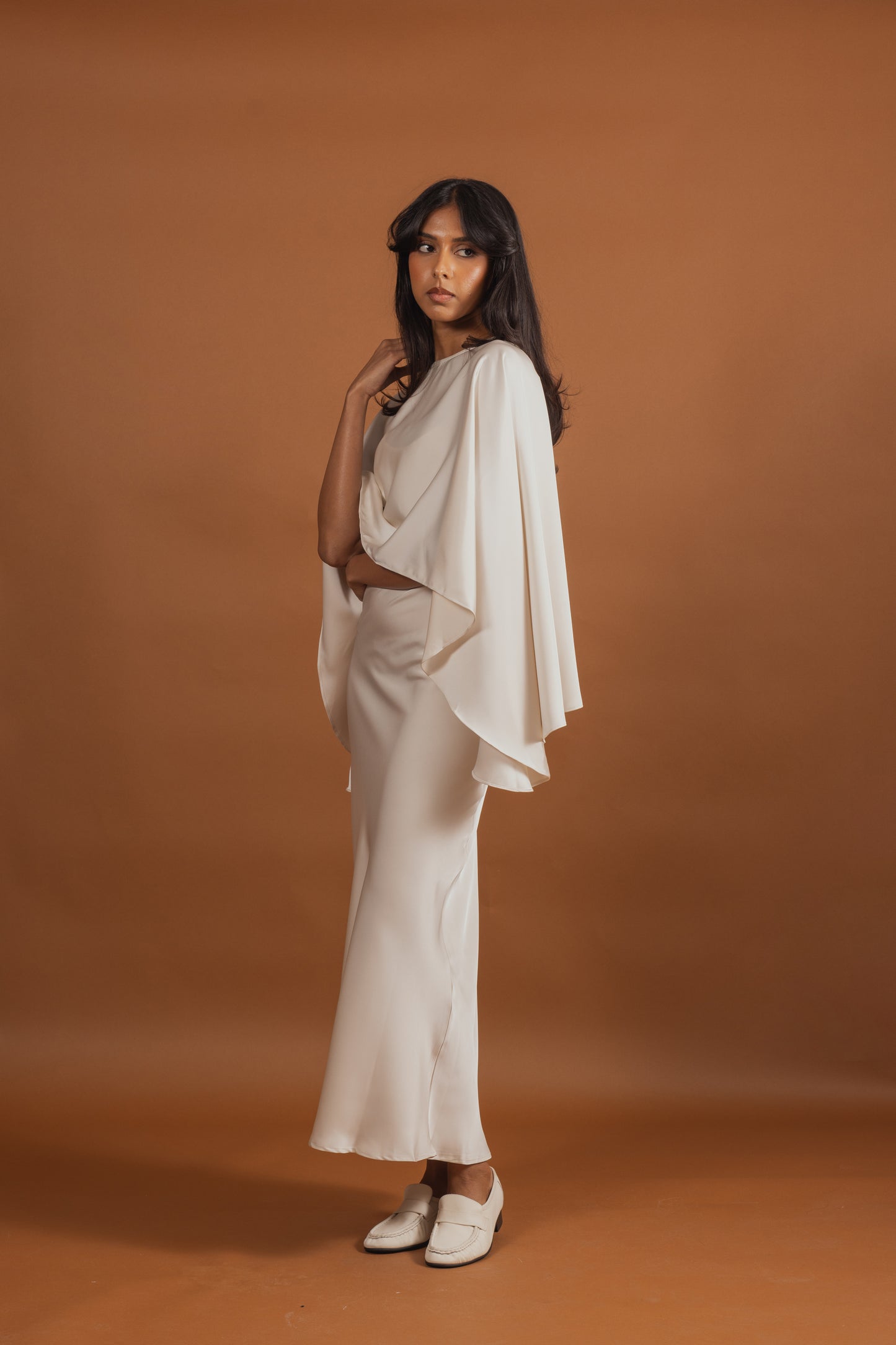 Ivory Silk Dress with Short Shlah