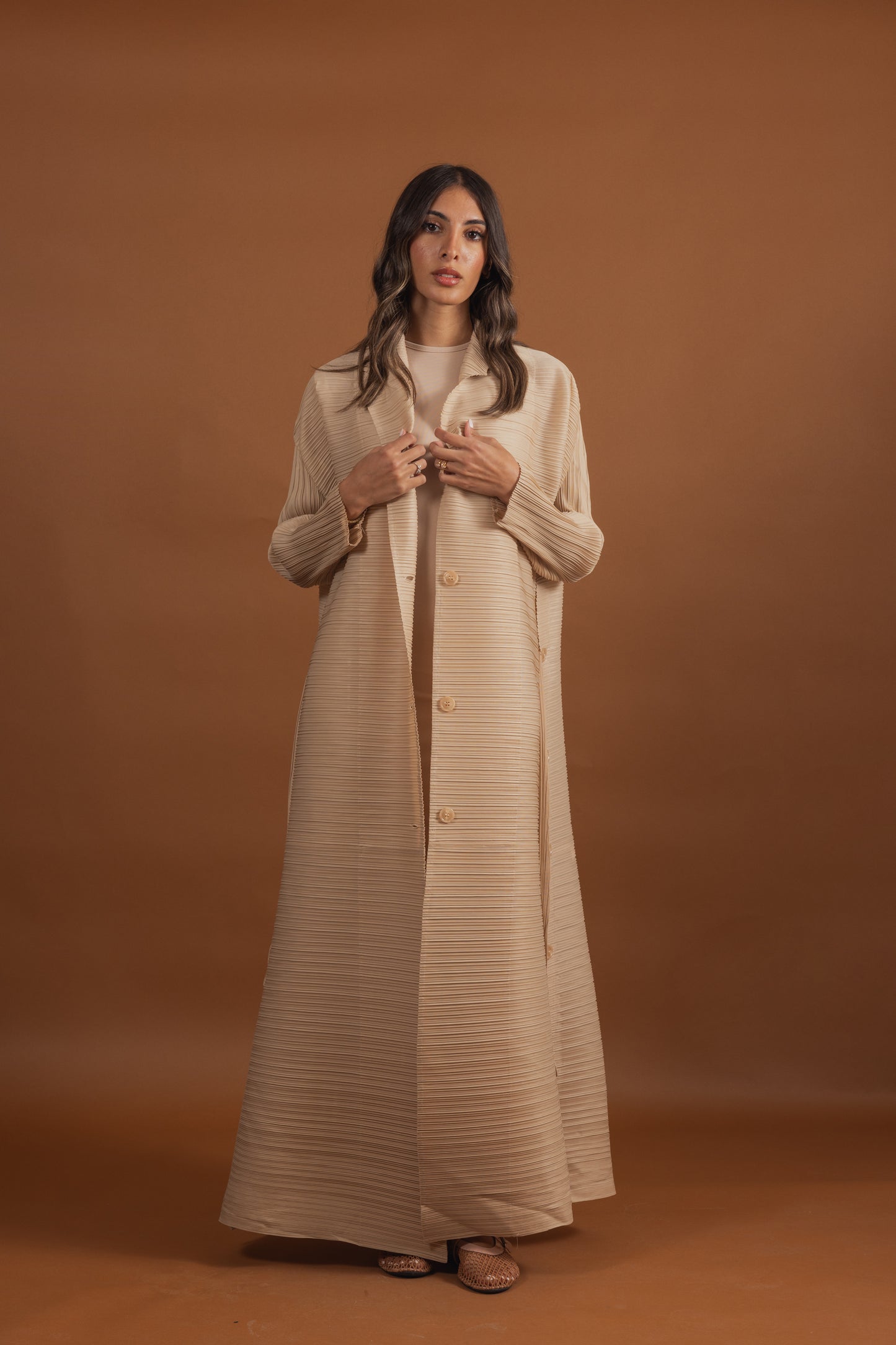 Pleats Abaya with Side Buttons